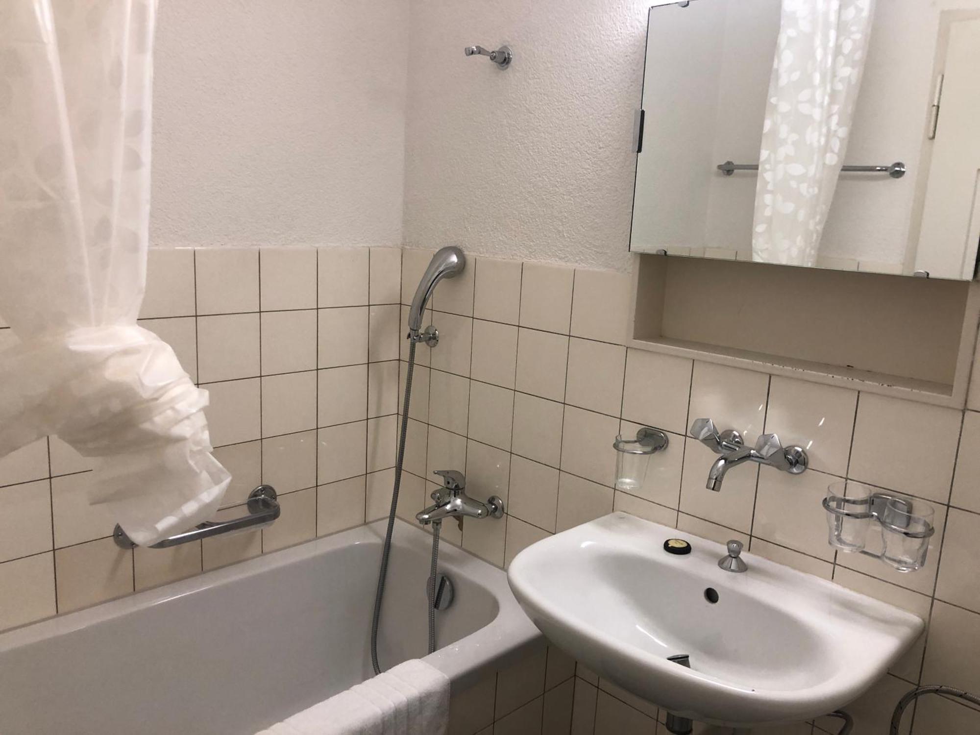 Cozy, Sunny, City Center 1 Bedroom Flat Zurich Extérieur photo